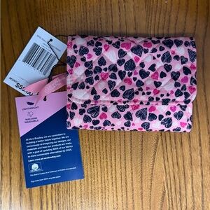 Vera Bradley RFID Riley Wallet Pink and Navy Hearts “Love You Lots”